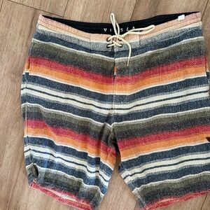 VISSLA Sofa Surfer Shorts